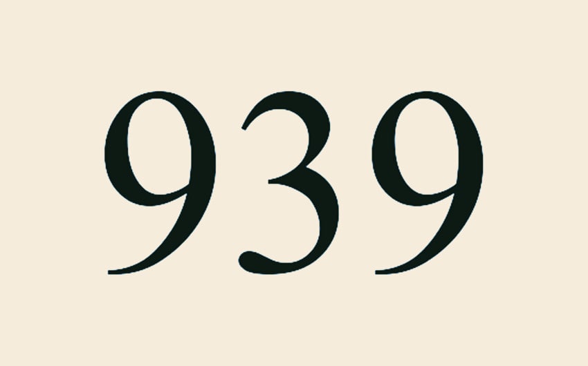 939
